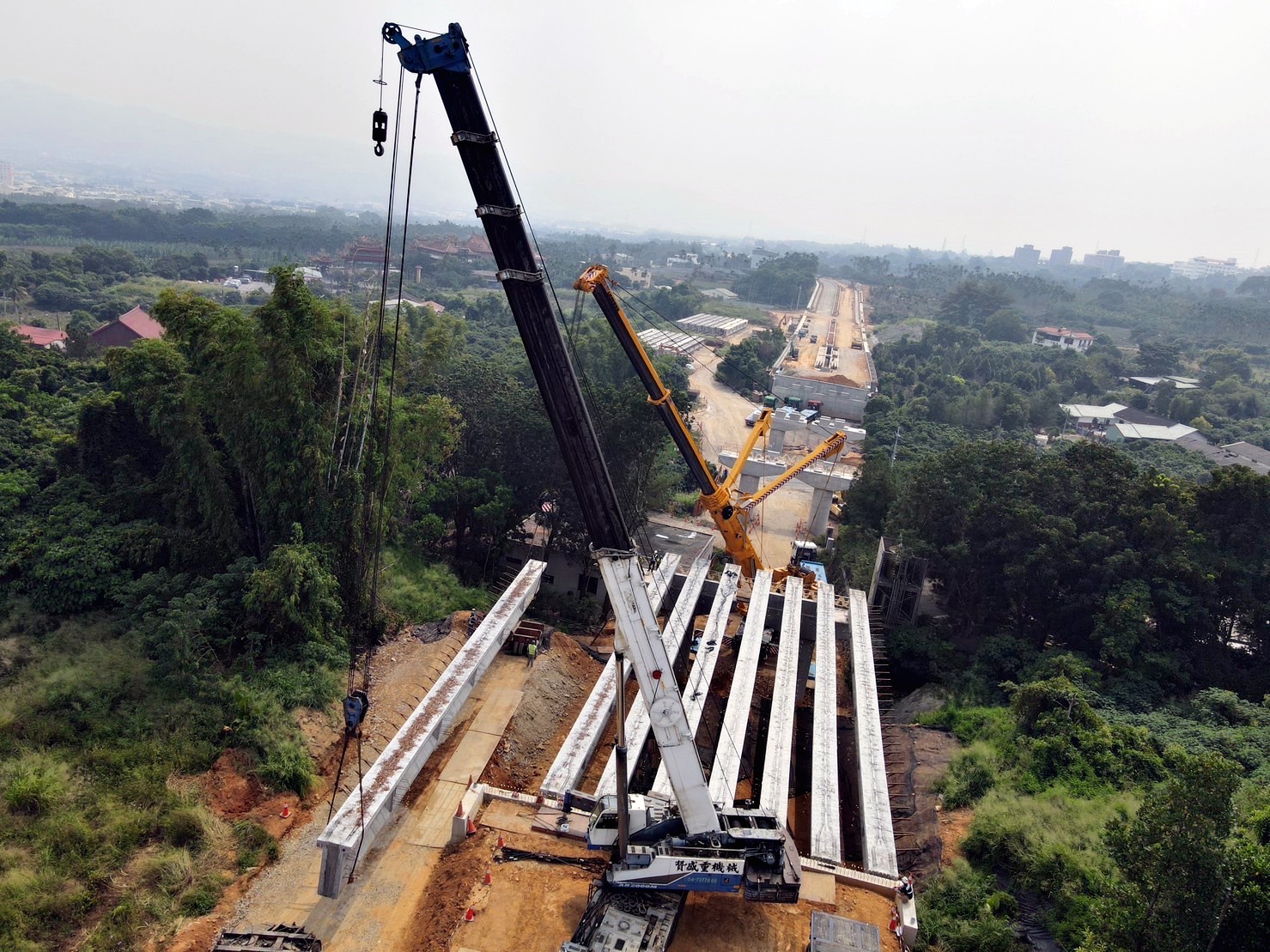 贊盛吊車出租/起重工程承攬