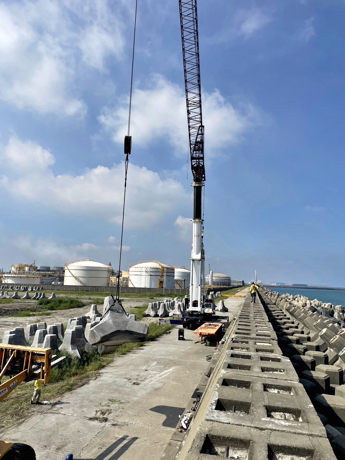 贊盛吊車出租/起重工程承攬