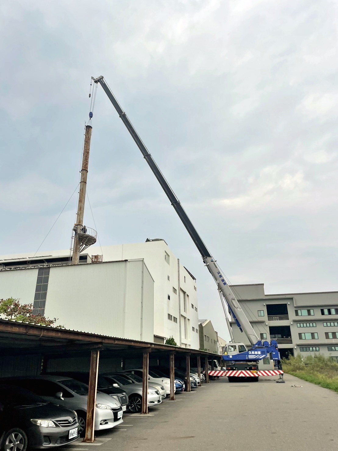 贊盛吊車出租/起重工程承攬