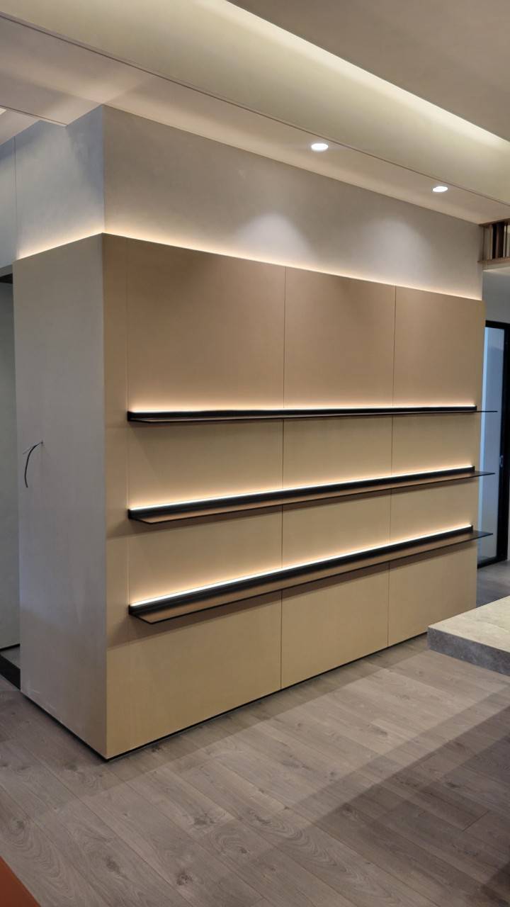 圖書室置物櫃裱布