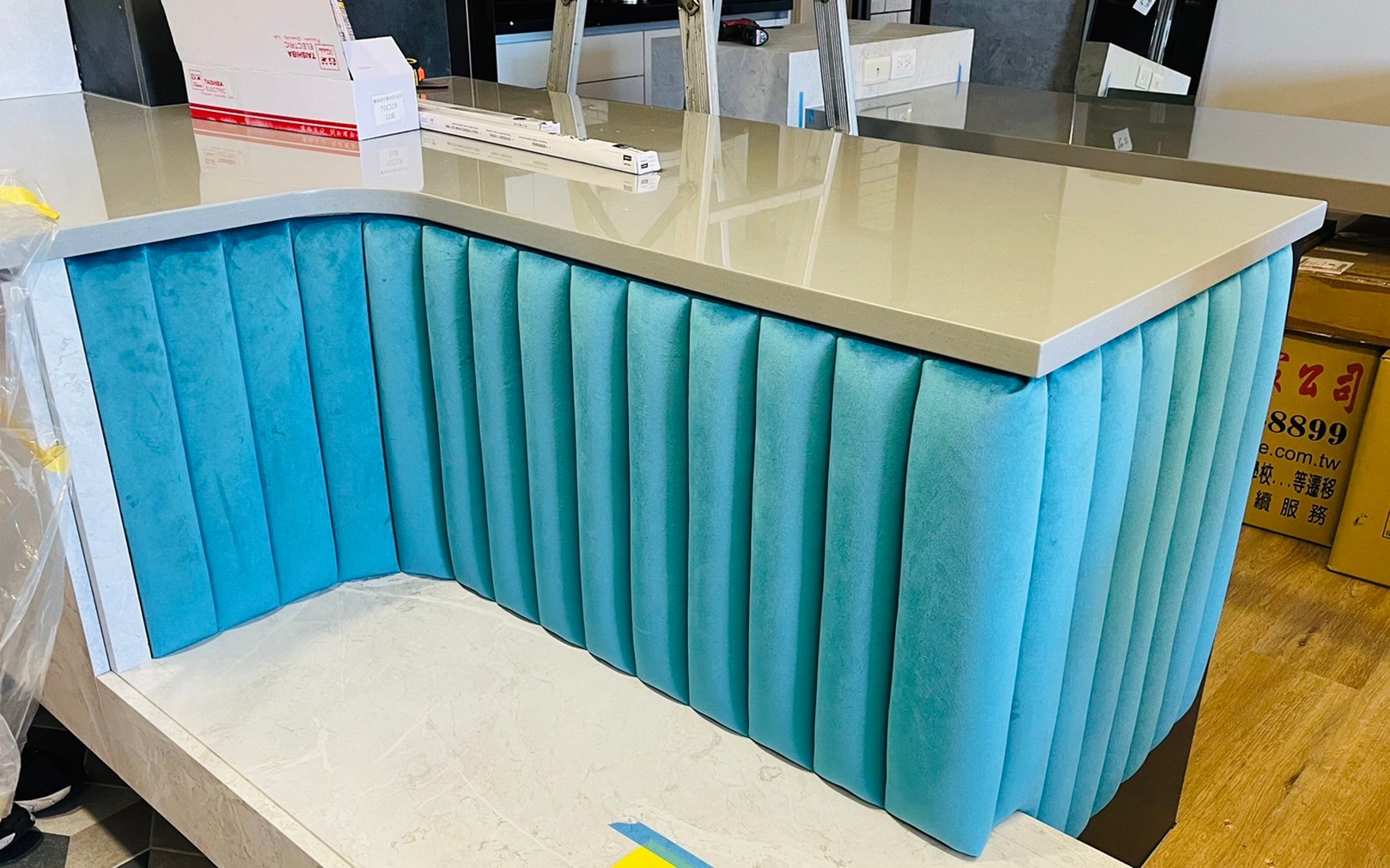 裱布作品-中島櫃