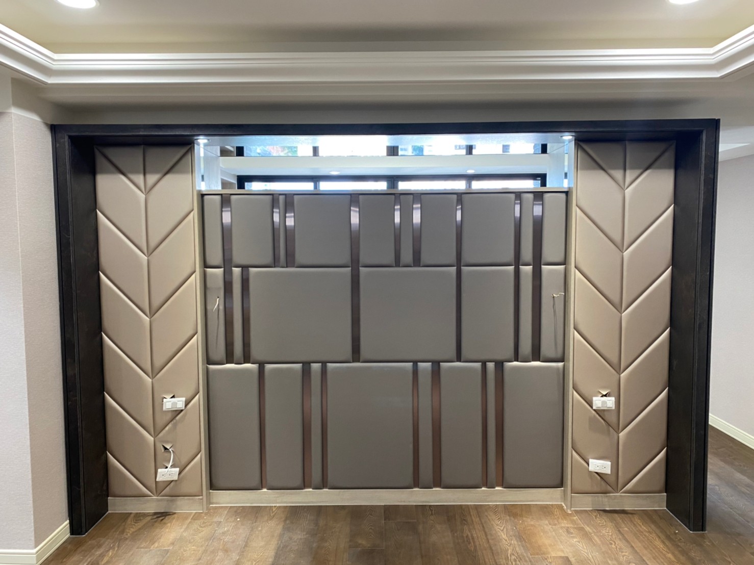 裱布作品-牆面裱布