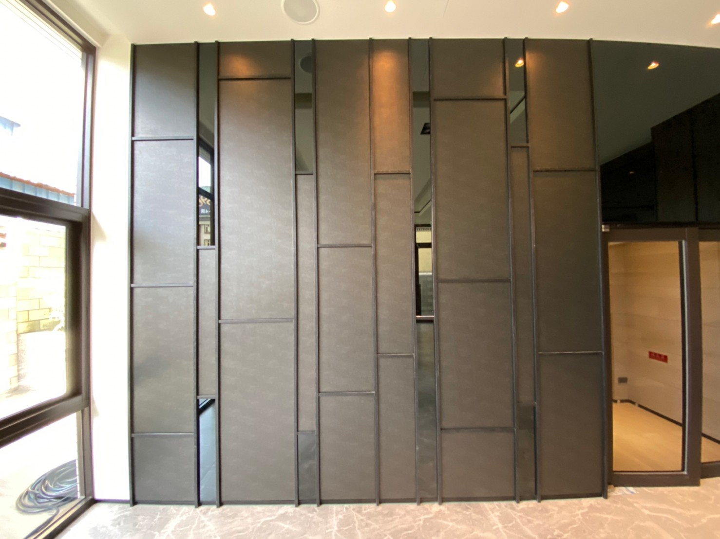 裱布作品-牆面裱布