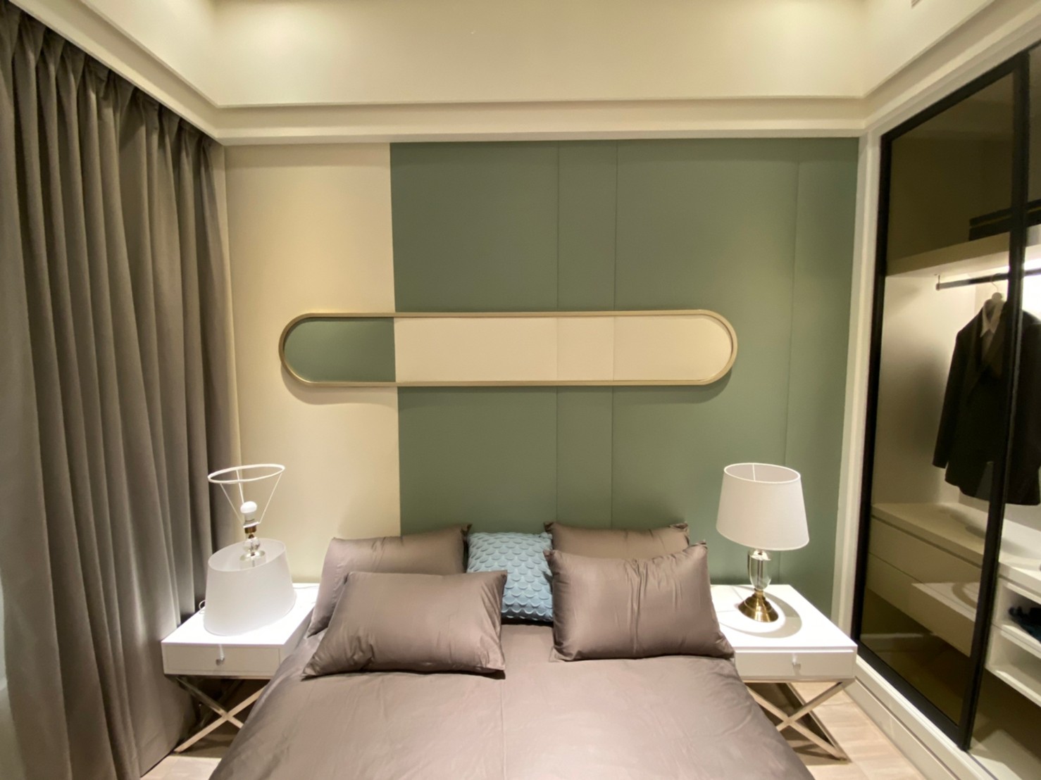 裱布作品-床頭裱布