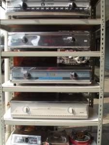 龍洲企業有限公司-undefined