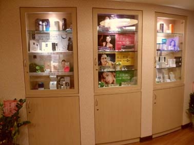 彥安診所 附設 顏安美容-undefined