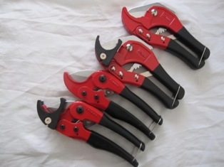 諺柏企業社-undefined