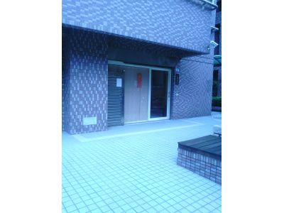 鼎鑫貿易有限公司-undefined