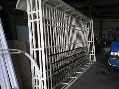 合生鋁門窗行-undefined