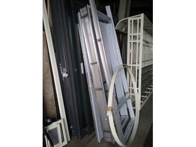 合生鋁門窗行-undefined