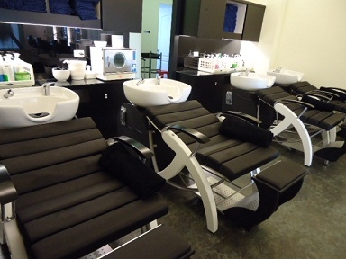 米蘭時尚髮型-安和二店-undefined