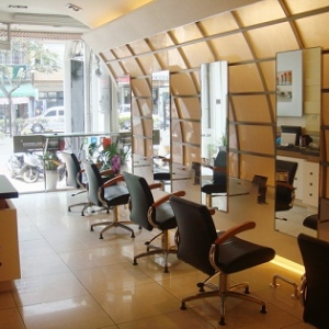 米蘭時尚髮型-自由分店-undefined