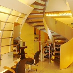 米蘭時尚髮型-自由分店-undefined