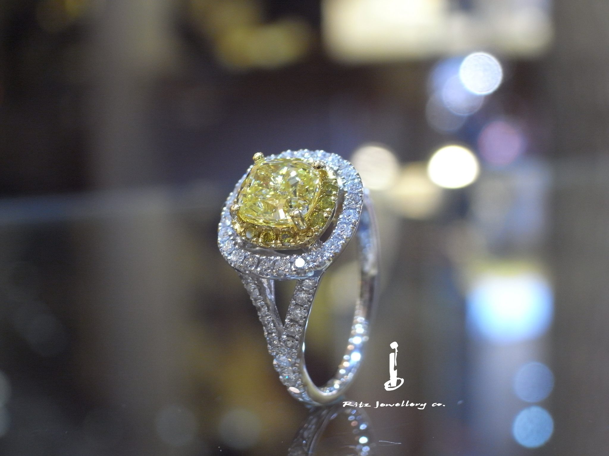 GIA一克拉彩黃鑽戒