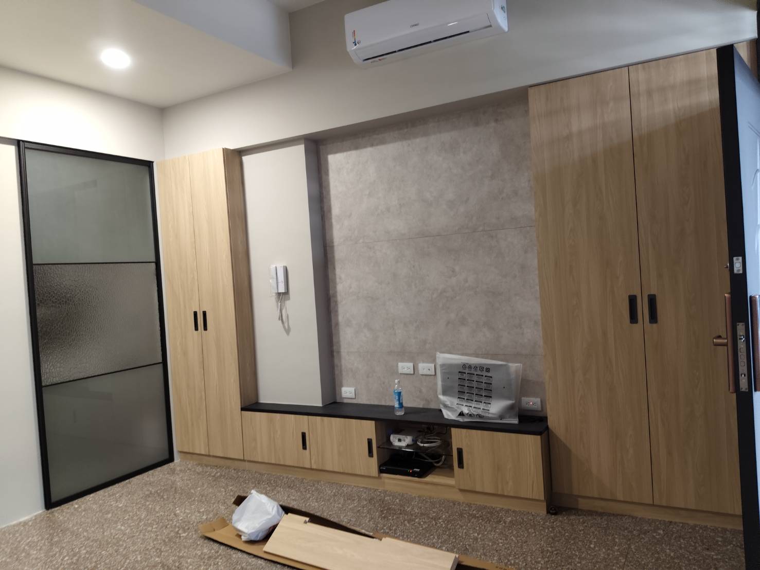 木工裝潢｜客製電視系統櫃