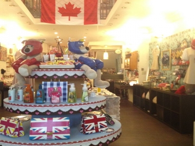 茱莉安時尚樂活工坊-undefined