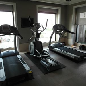 隆慶有限公司-undefined