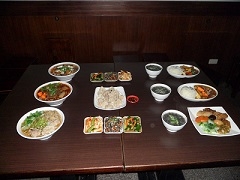 鴻鑫牛肉拉麵-undefined