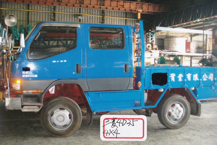 進口外匯車輛-三菱4D35