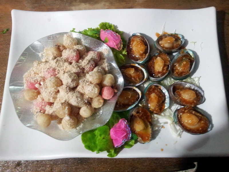 小綠鮑拼炸湯圓