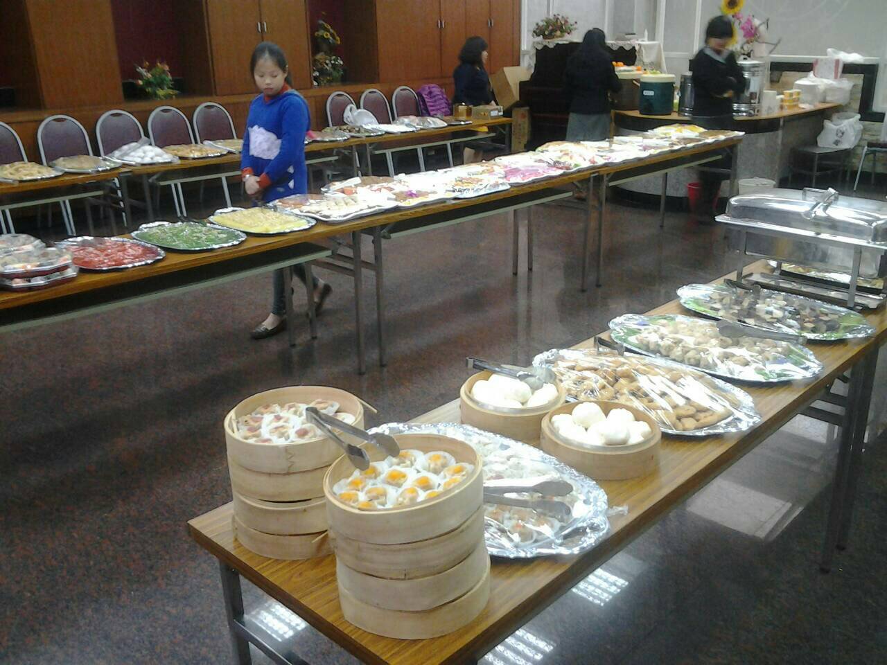 長老教會自助餐