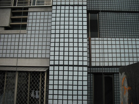 嘉義外牆磁磚修補