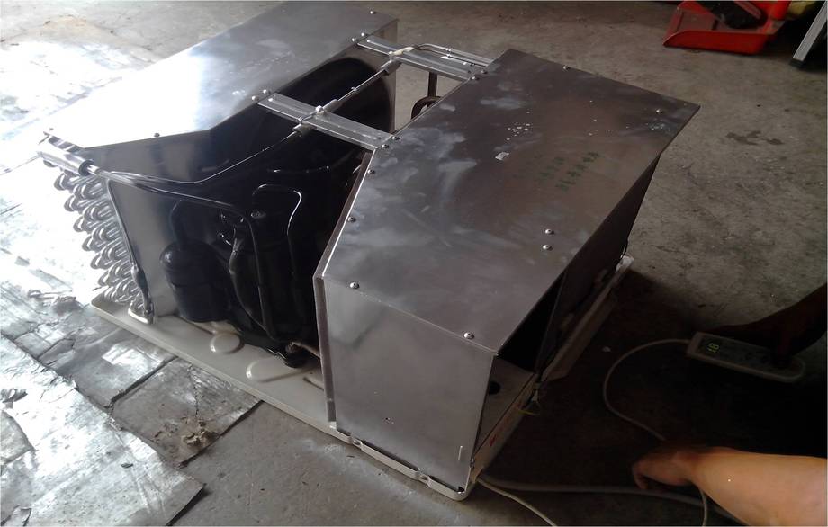 窗型冷氣保養藥洗噴漆