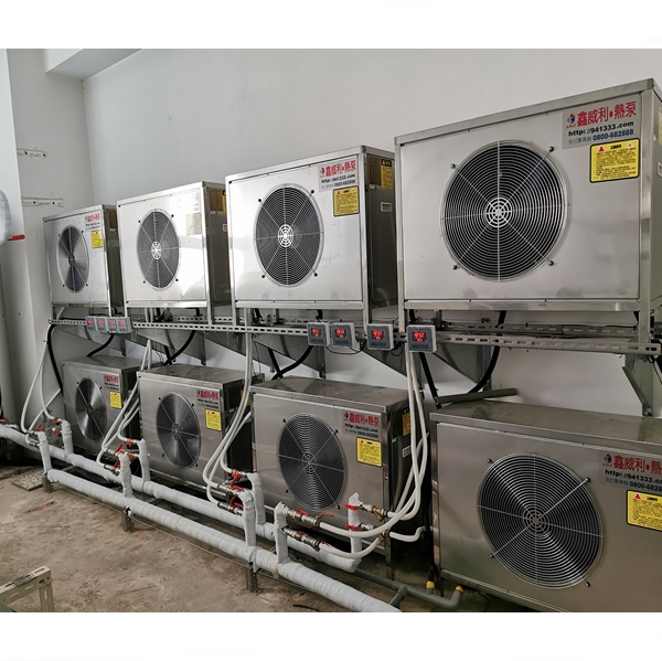 熱泵熱水器比電熱水器省70-80%，沒太陽也可以做熱水~