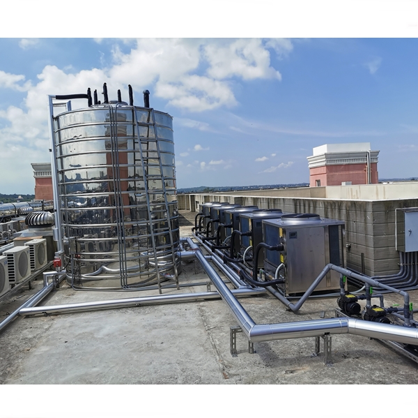 熱泵熱水器比電熱水器省70-80%，沒太陽也可以做熱水~