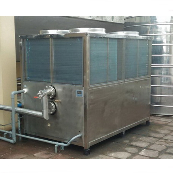 熱泵熱水器比電熱水器省70-80%，沒太陽也可以做熱水~