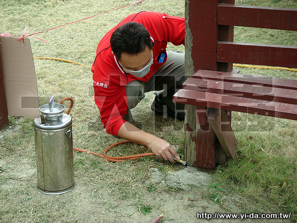 公園涼亭除白蟻