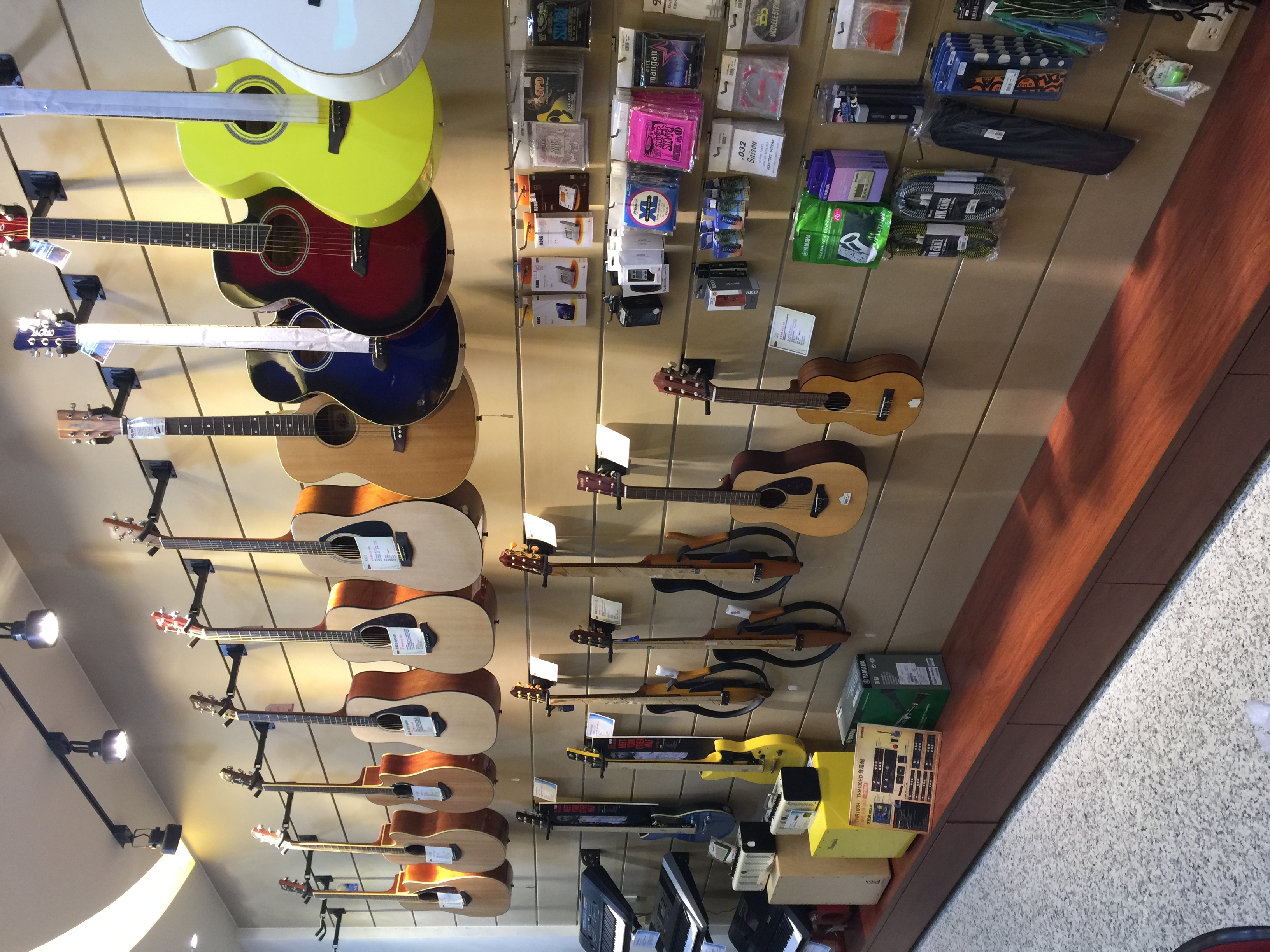 山富樂器行-undefined