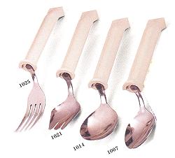 P545膠柄旋迴食具