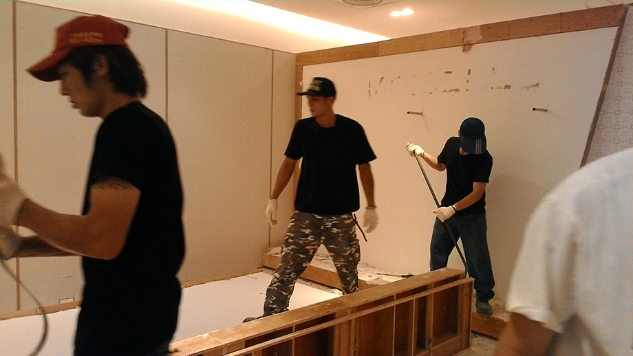 大遠百專櫃拆除