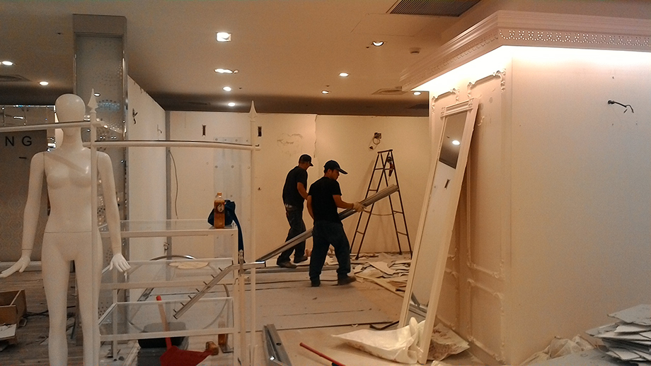 大遠百專櫃拆除