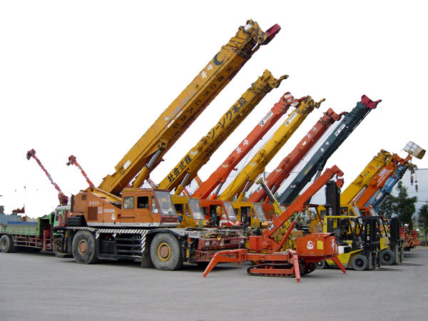 吊車、起重機出租、綱架按裝、機械搬運、鴿舍吊裝