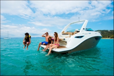 鴻威國際遊艇開發事業股份有限公司-undefined