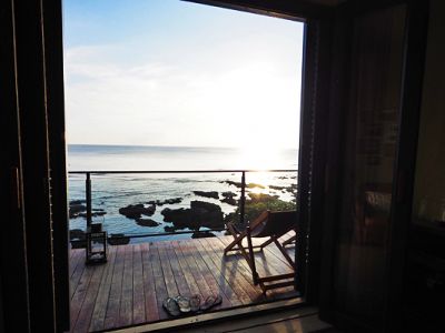 聽著海聲，迷路旅居-undefined