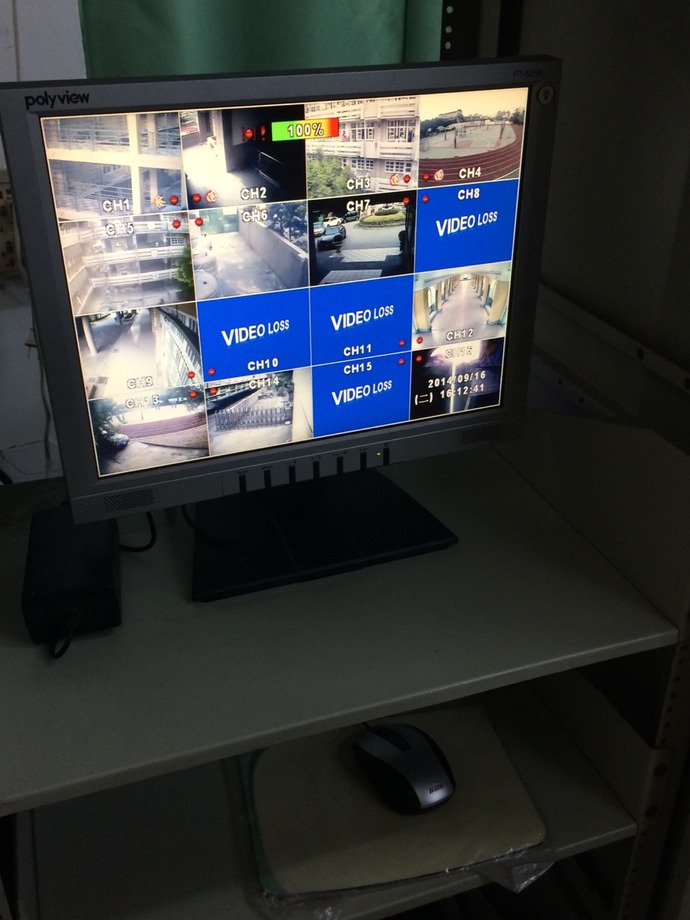 103.09.16-彰安國民中學學務處錄放影機維修及天橋8CH攝影機更新完工照片