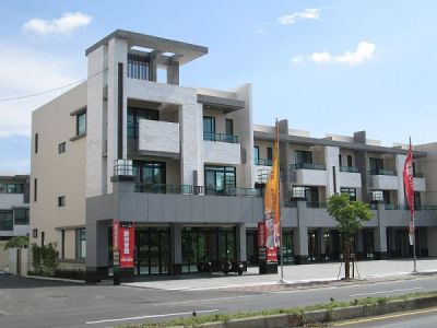 柳屋建設開發股份有限公司-undefined