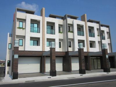 柳屋建設開發股份有限公司-undefined