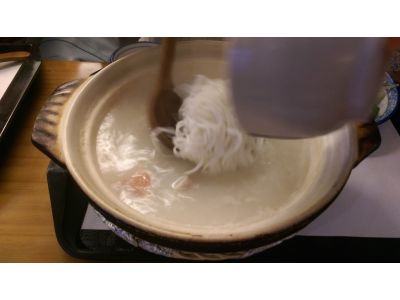 云滇雲南過橋米線-undefined