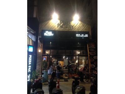 披薩工廠（高雄左營店）-undefined