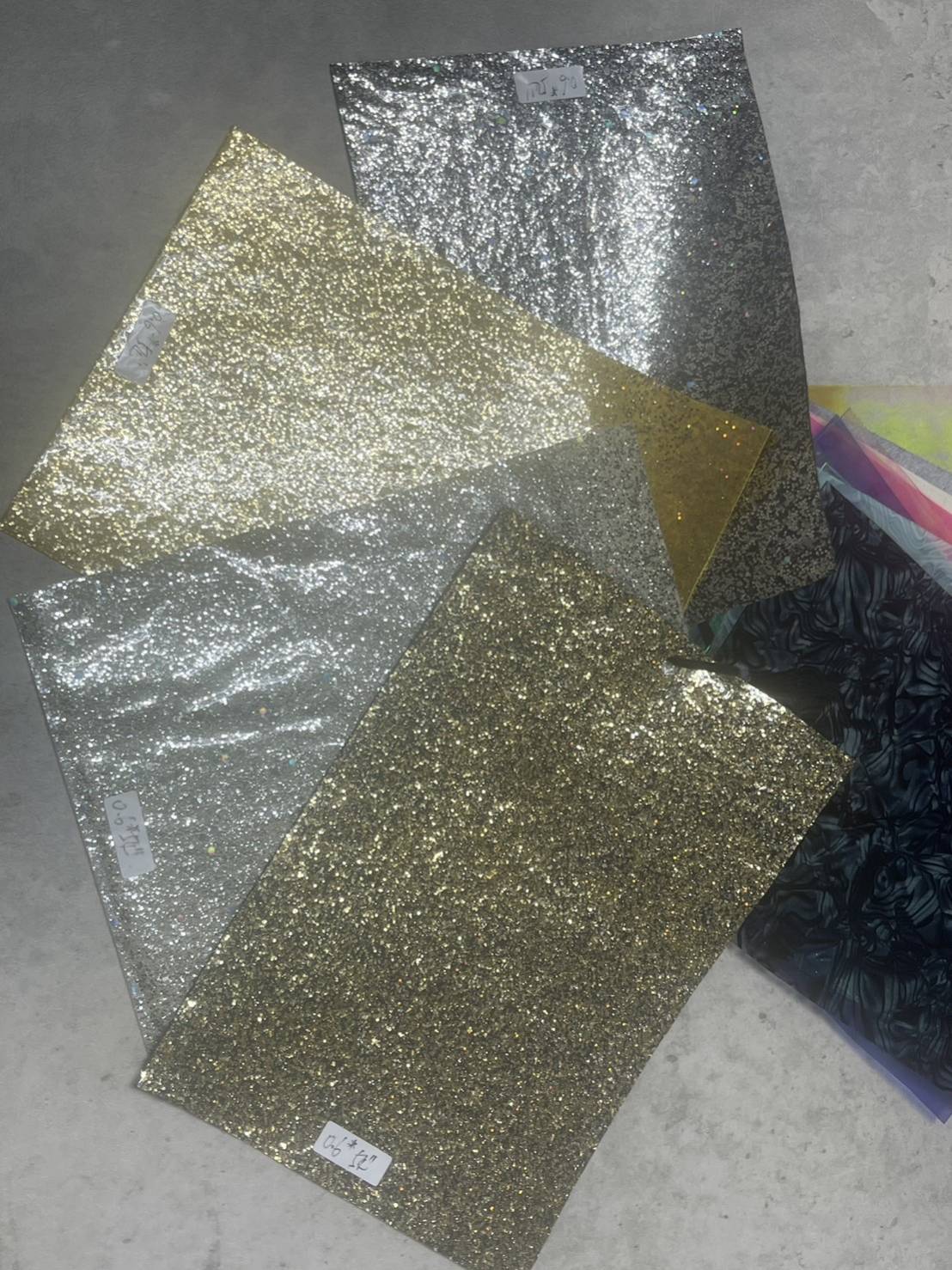 達煜塑膠-專業製造塑膠皮PU、PVC、尼龍布