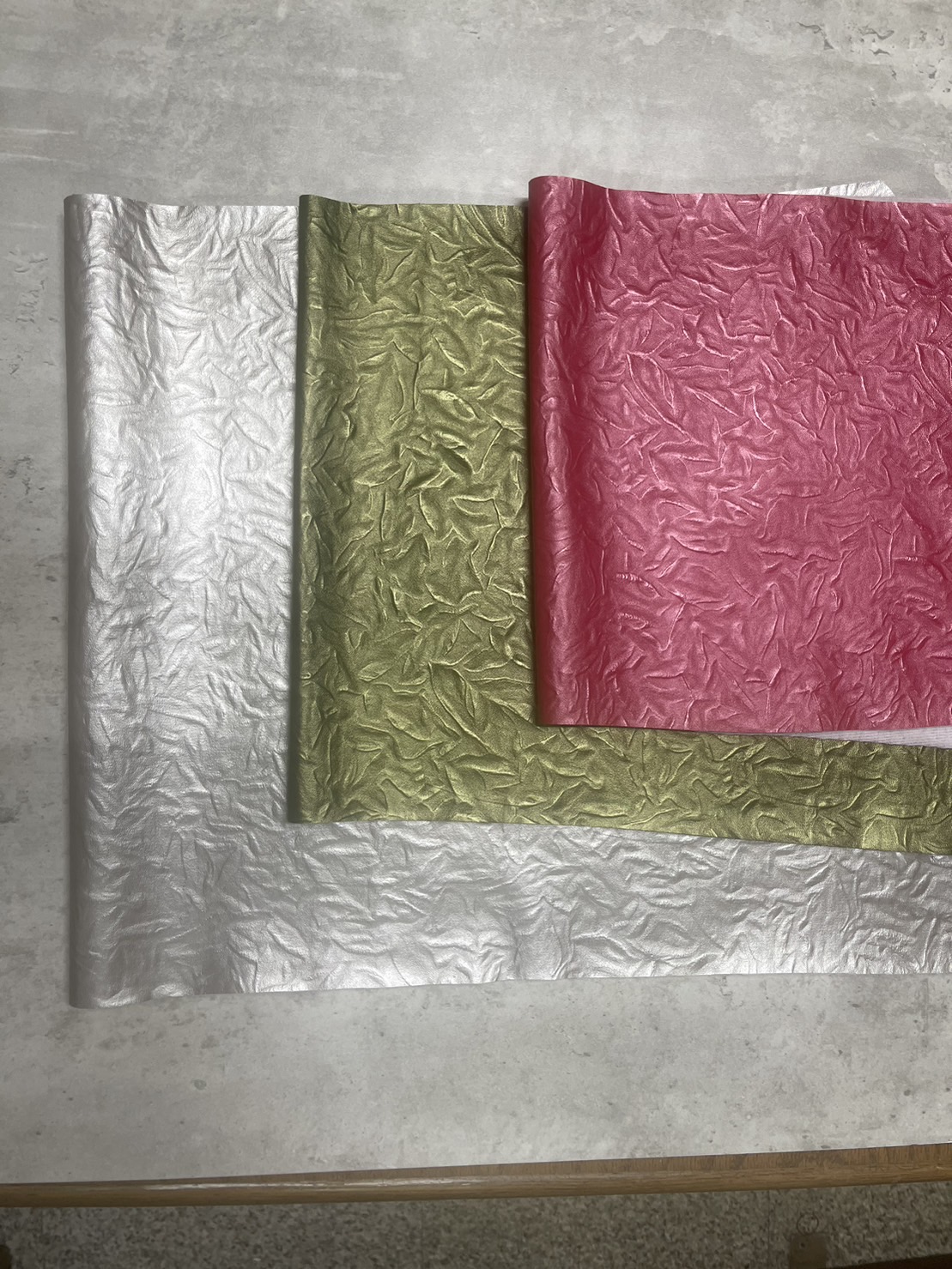 達煜塑膠-專業製造塑膠皮PU、PVC、尼龍布