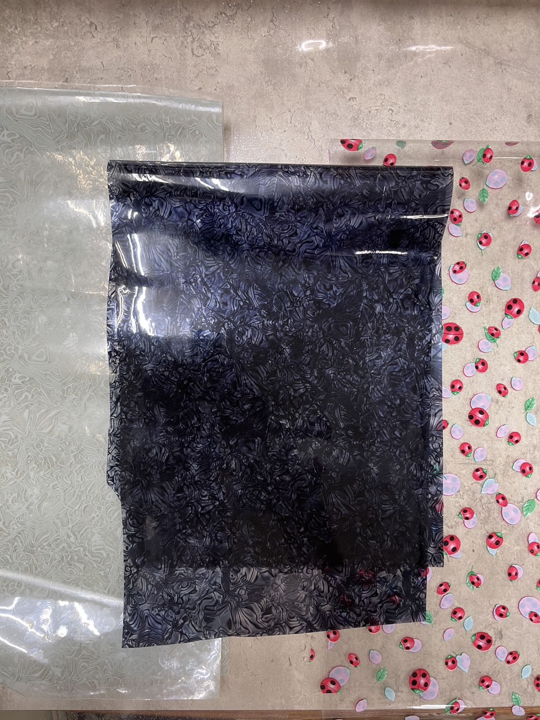 達煜塑膠-專業製造塑膠皮PU、PVC、尼龍布