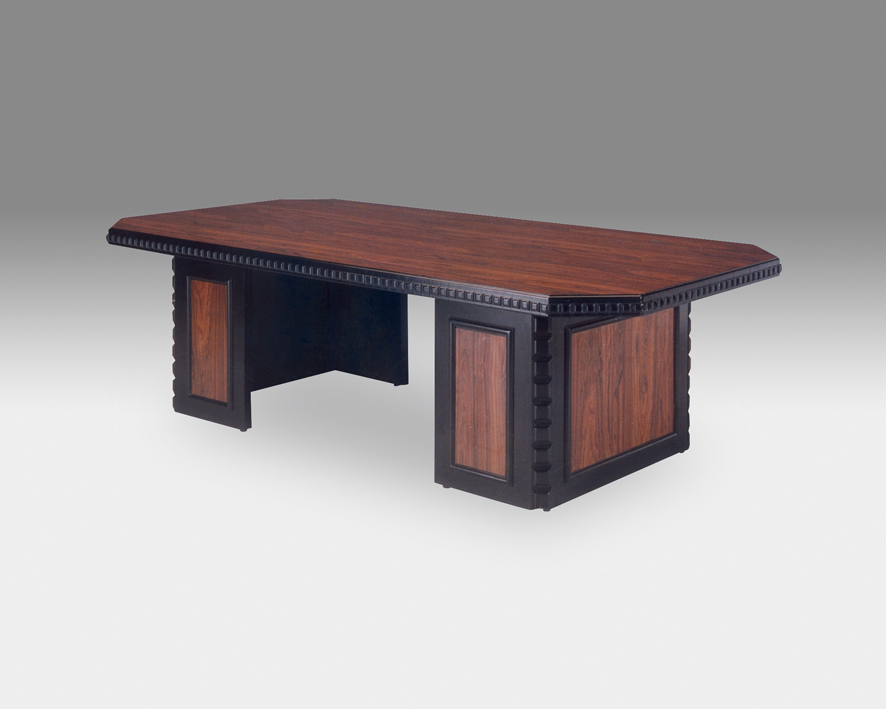 J041-01皇宮會議桌