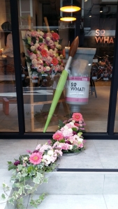 花樣子股份有限公司-undefined