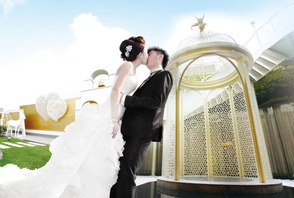 戀愛花園婚友社專業一對一精緻相親|台中婚友社|台中婚姻介紹|台中婚友介紹