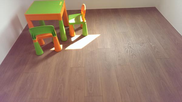 超耐磨地板完工圖